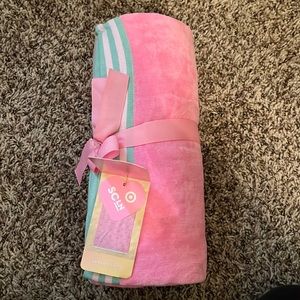 Stoney clover lane x Target. Pink towel. NWT